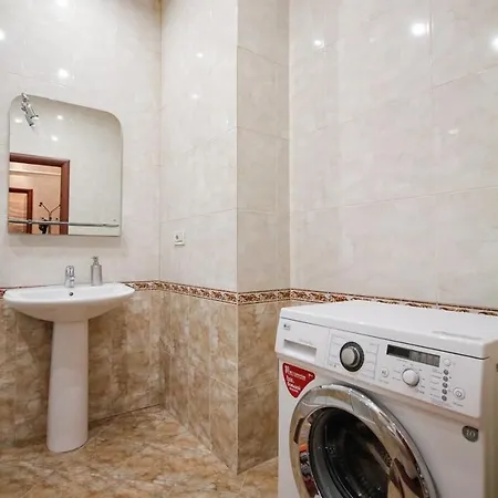 аркадийский дворец евродвушка с террасой Apartment *